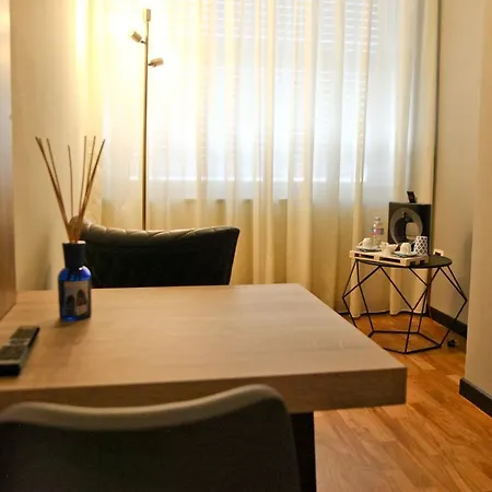 De Gasperi 55 Sea View * Napels